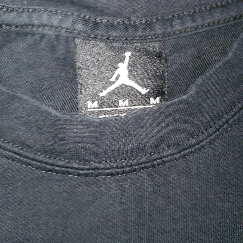 Nike Air Jordan Space Jam Shirt Sz Med Bugs Bunny w/Skull, 20th Anniversary